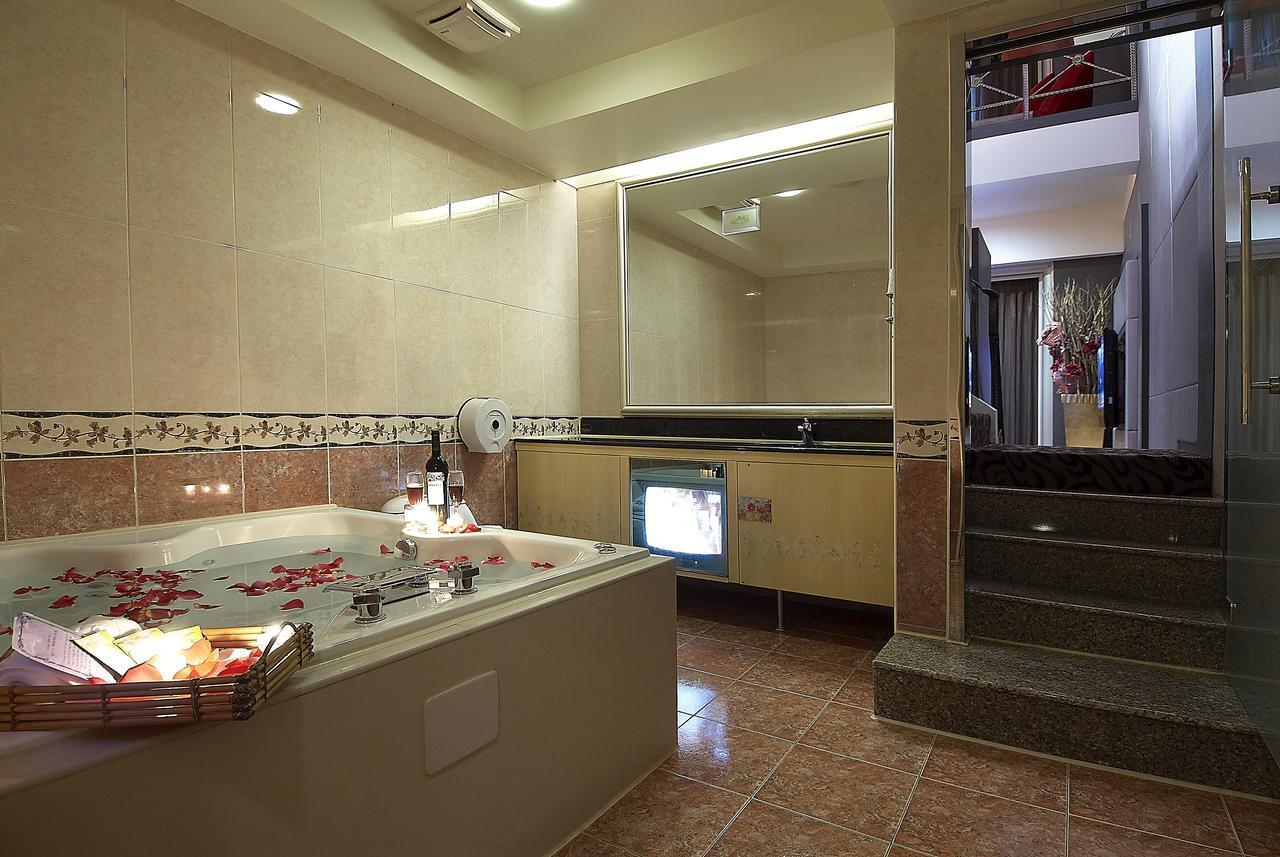 Zhi Baishan Motel Zhunan Exterior foto