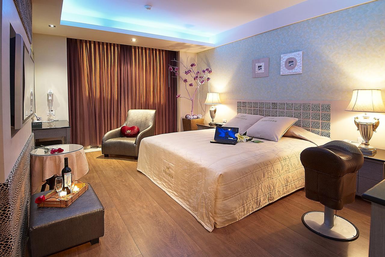 Zhi Baishan Motel Zhunan Exterior foto